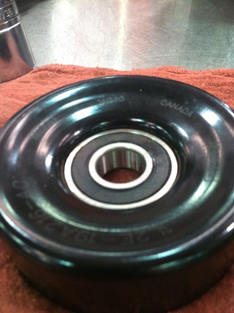 HOWTO replace an idler pulley bearing. Lightning Rodder